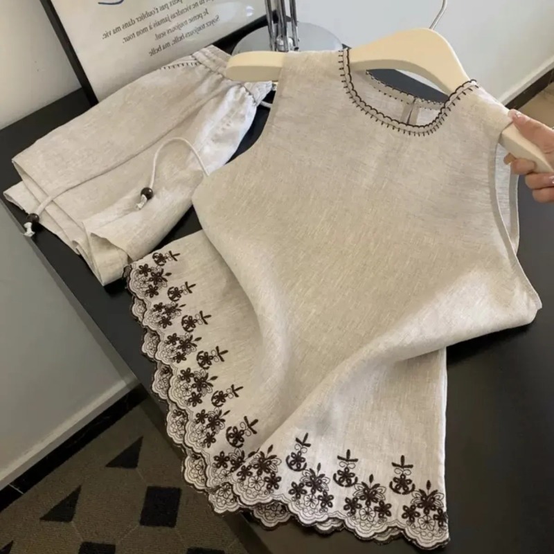 Sewing Vest - Chaleco de encaje bordado de industria