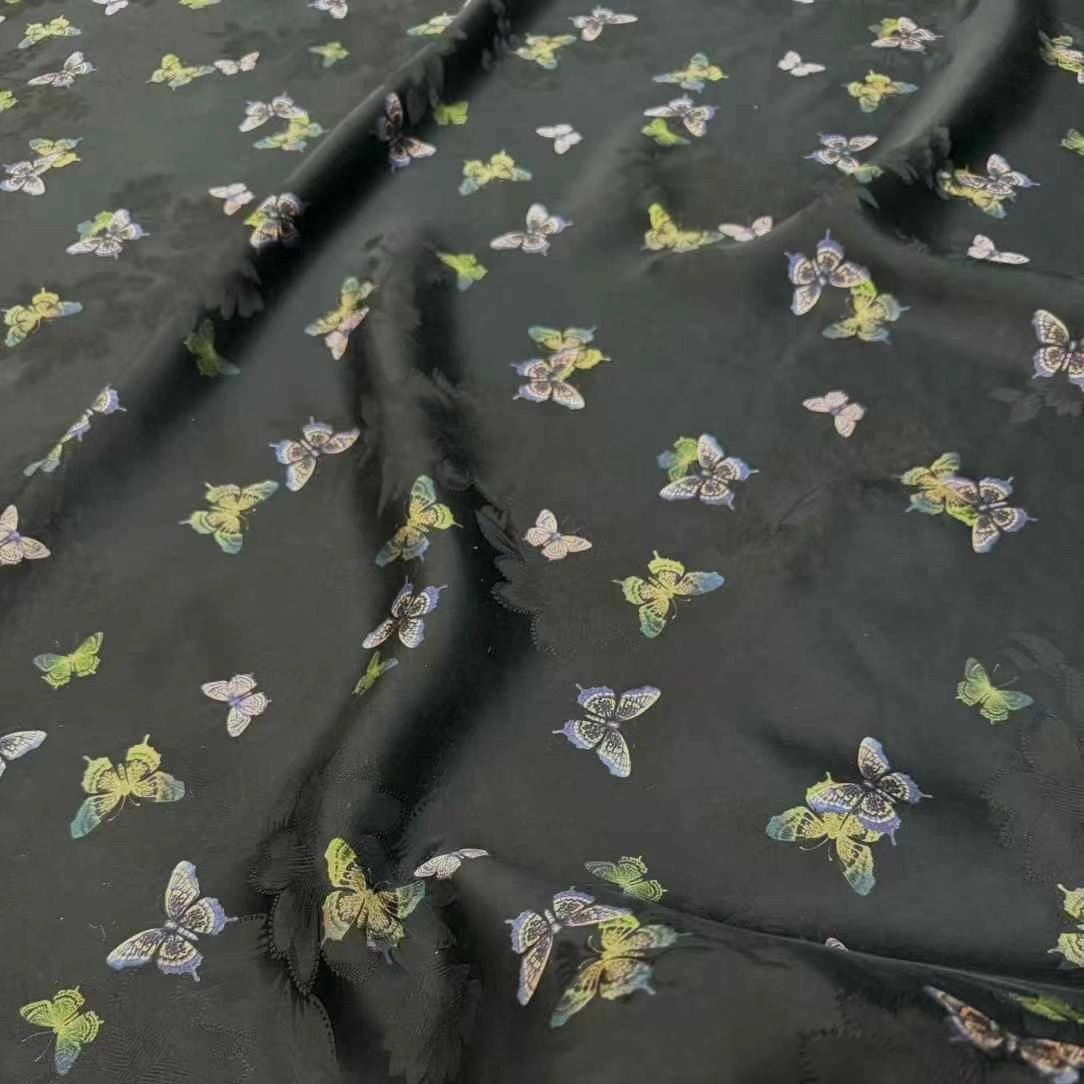 Sewing Vest - Tela de seda pesada negra con