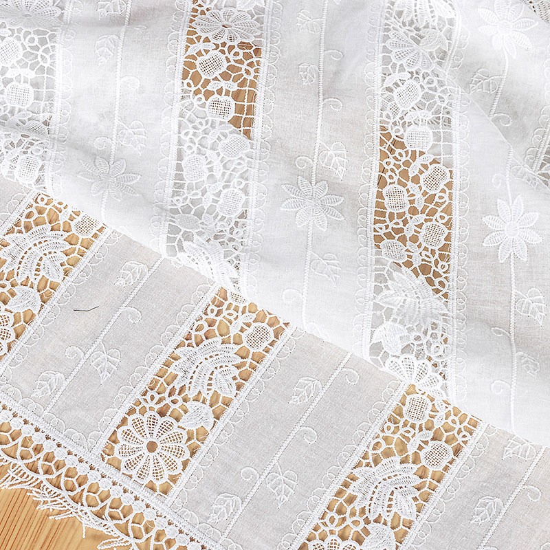 Sewing Thread In Textile - Nueva Tela de Algodón con Flecos