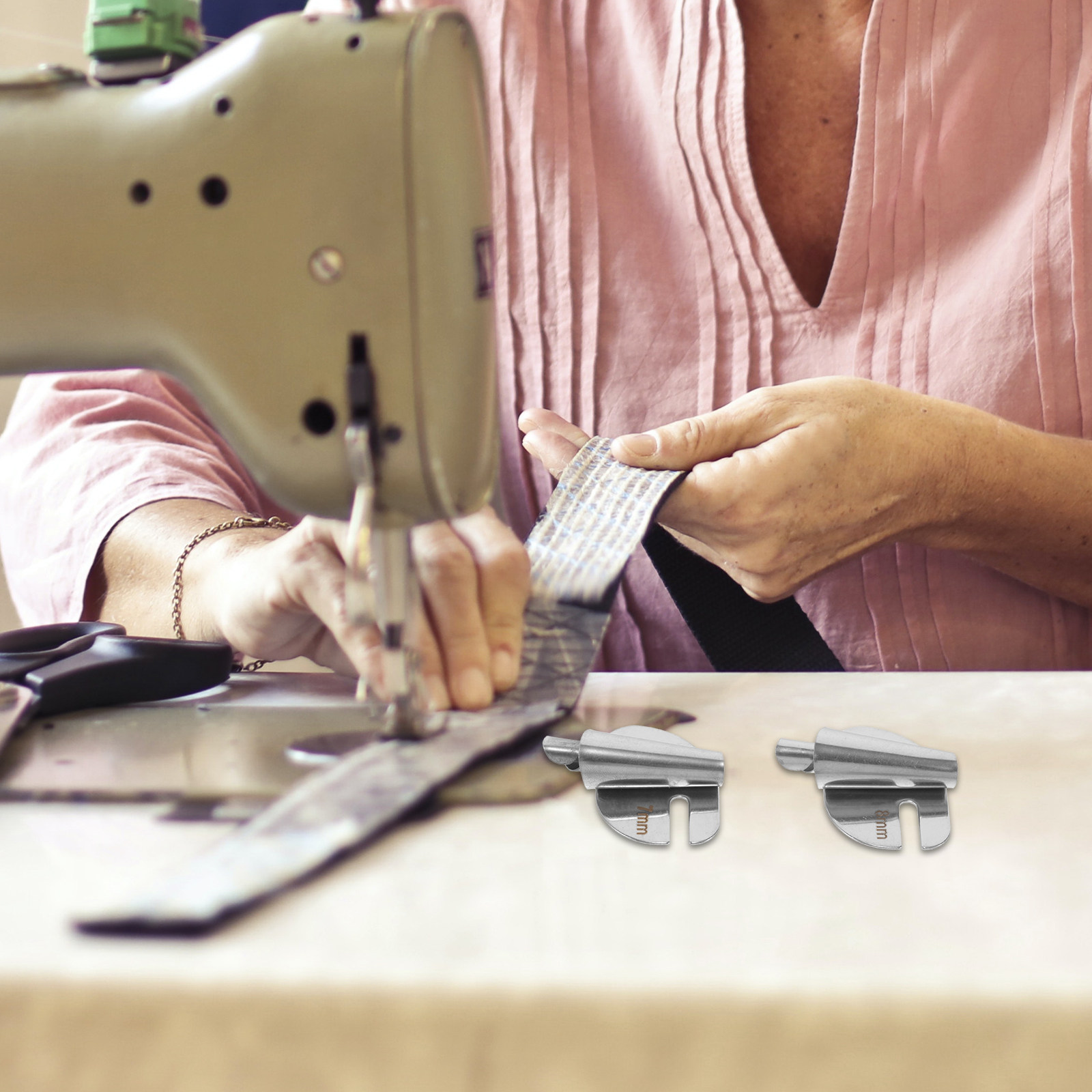 4 Piezas de Pie de Presión par - Sewing Hemming reseña y precio
