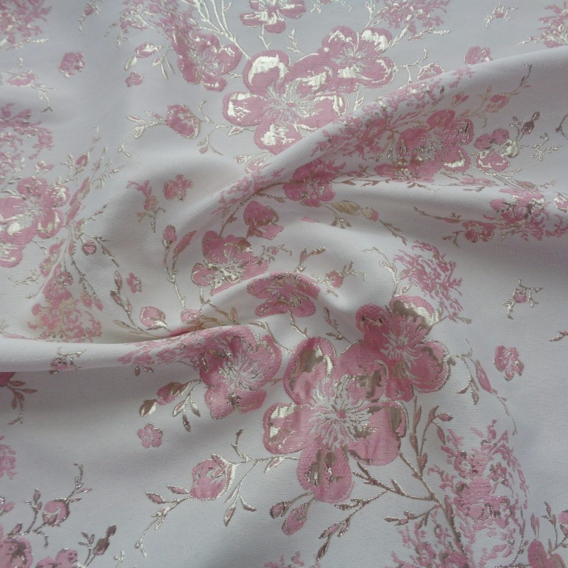 Tela Jacquard con Estampado Fl - Sewing Thread In Textile reseña y precio