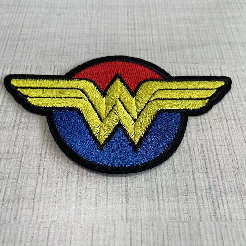 W letra del alfabeto bordado e - Velcro Sew On reseña y precio